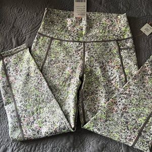 Sweaty Betty Super Sculpt Yoga Leggings. NWT